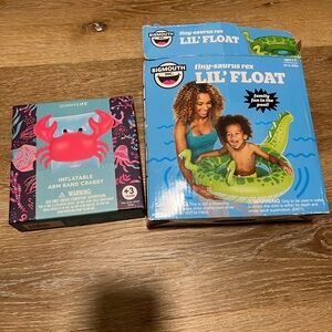 Green Lil' Float Dinosaur Pool Toy and Floatie Arm Bands Set